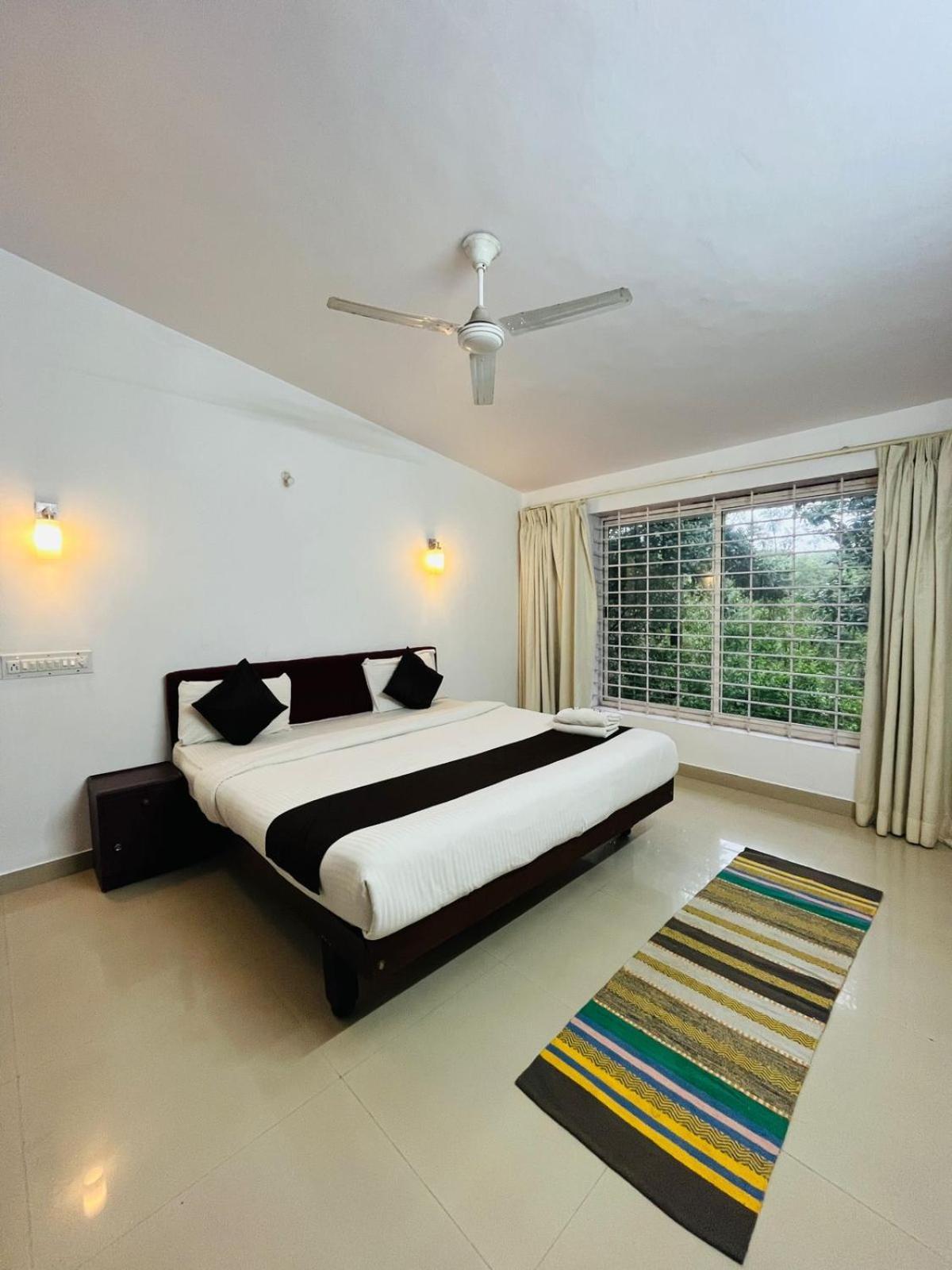 Red Stone Villas Coorg มาดิเครี ภายนอก รูปภาพ