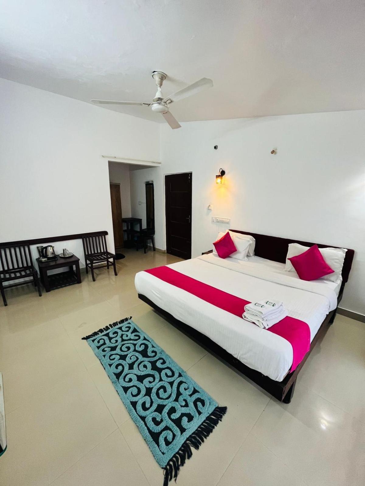 Red Stone Villas Coorg มาดิเครี ภายนอก รูปภาพ